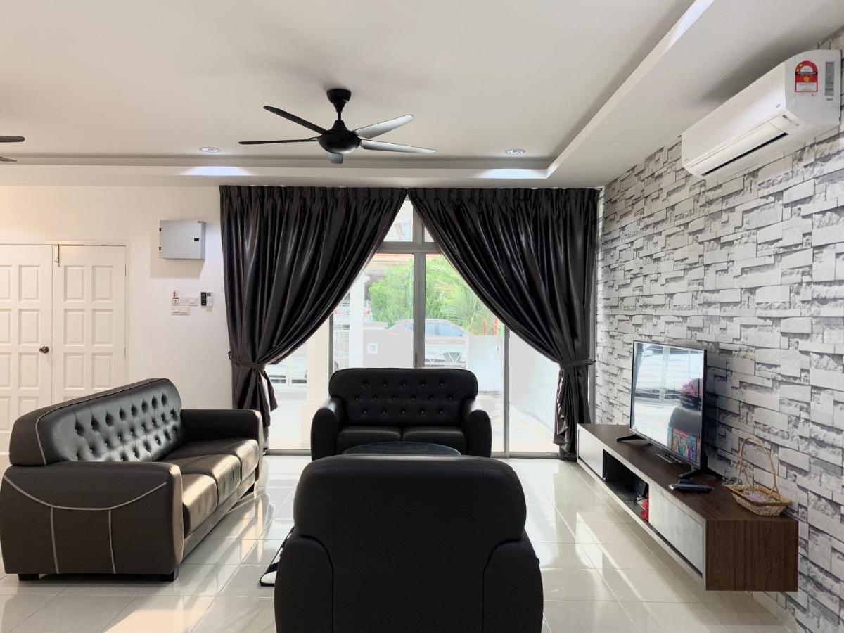 Langkawi Cozy Holiday Home At Bukit Indah By Zervin Kuah Exteriér fotografie