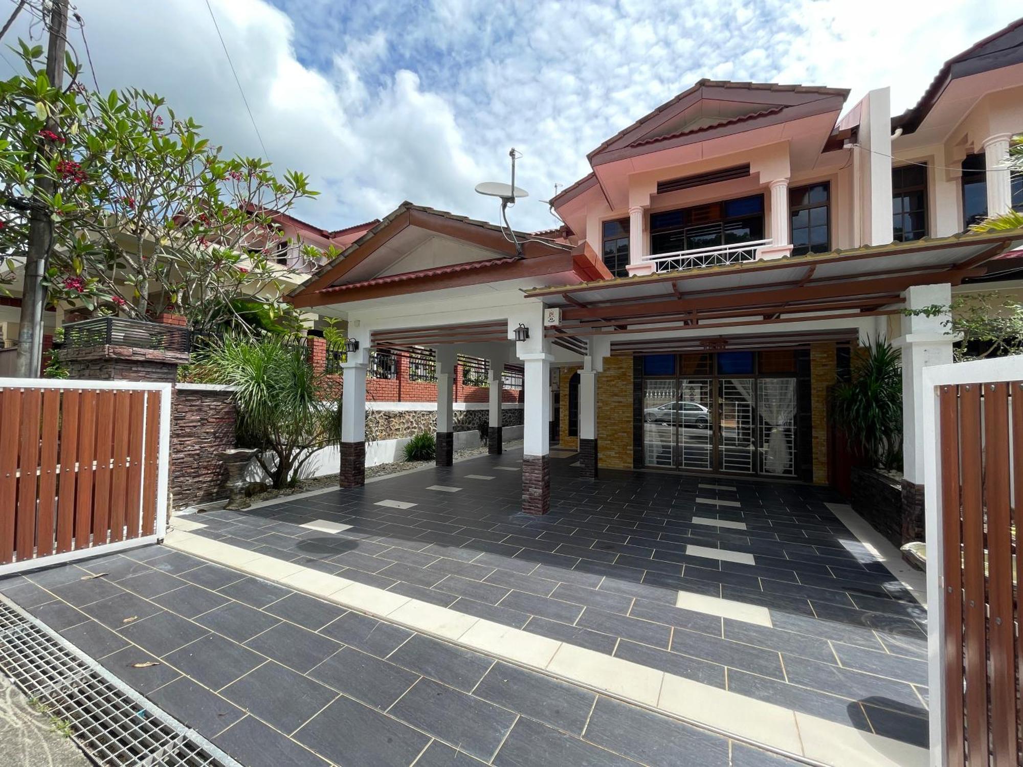 Langkawi Cozy Holiday Home At Bukit Indah By Zervin Kuah Exteriér fotografie